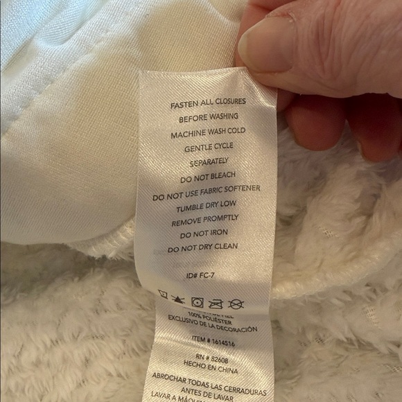 Free2B Fuzzy Zip Up Jacket Size M - Picture 10 of 10